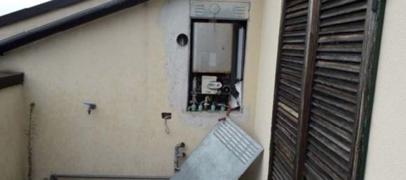 2-salle Appartement à Pavia, Italy No. 195447 22