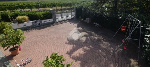 7-salle Villa à Francavilla Bisio, Italy No. 274054 5