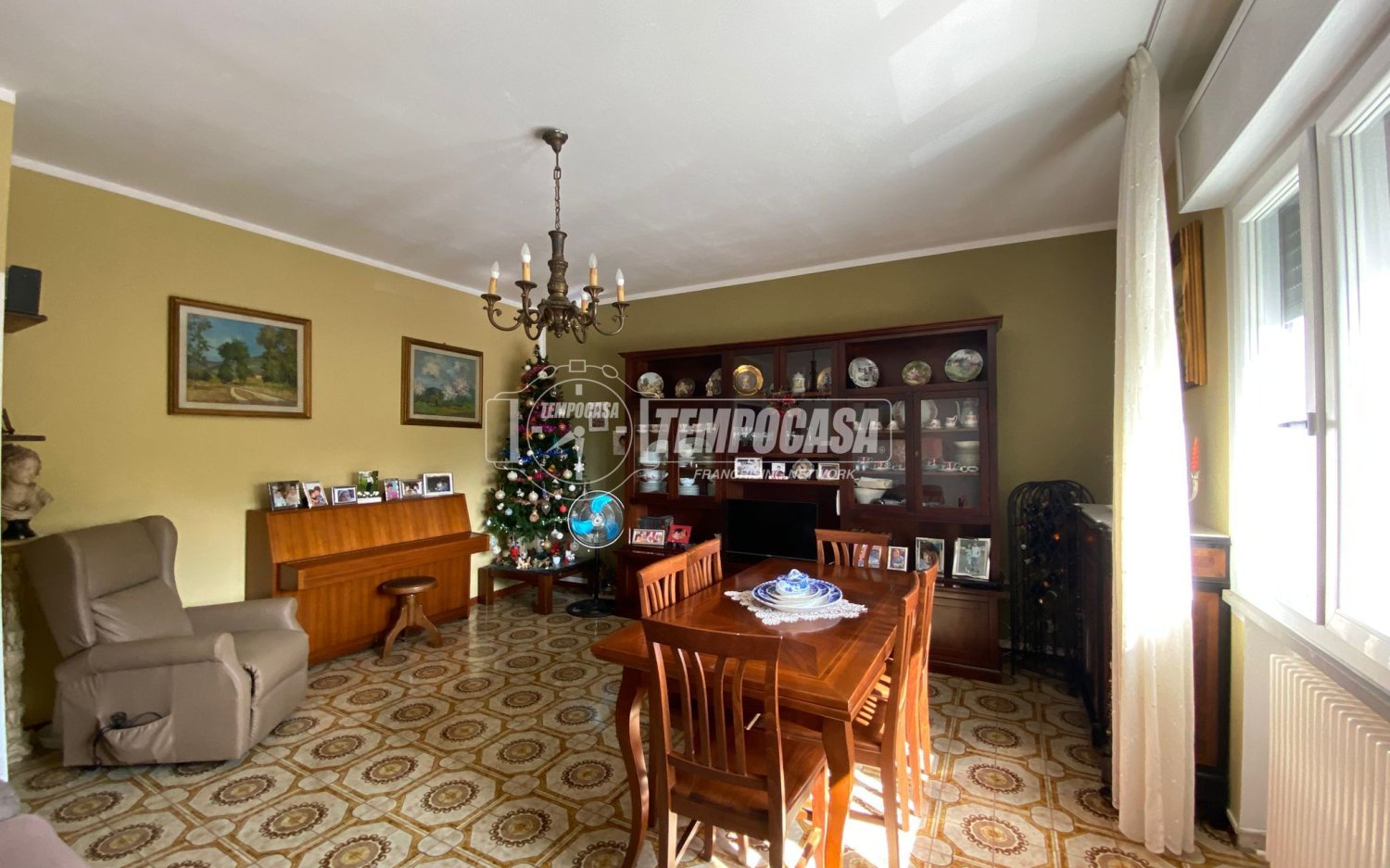 3 Schlafzimmer Wohnung in San Prospero, Italy, Nr. 312608