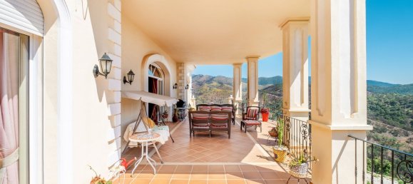 7 bedrooms House in Estepona, Spain No. 115749 27