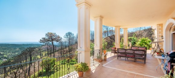 7 bedrooms House in Estepona, Spain No. 115749 39