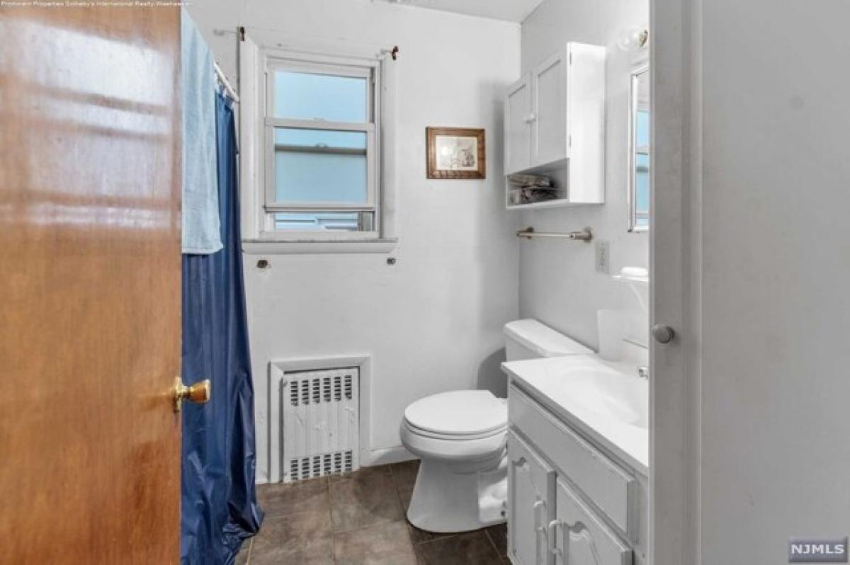 Дом с 5 спальнями в Bloomfield, США № 287786