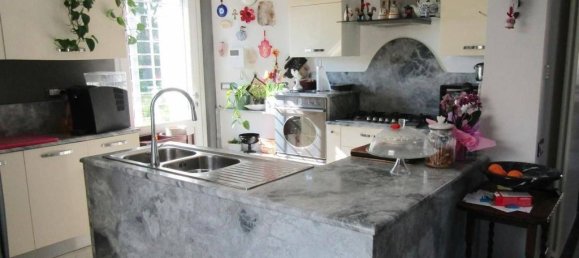 Villa T4 em Carrara, Italy N.º 59515 10