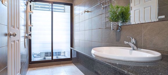 3 Schlafzimmer Haus in Suan Luang, Thailand, Nr. 4804 9