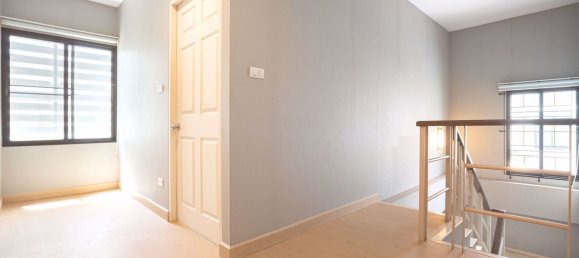 3 Schlafzimmer Haus in Suan Luang, Thailand, Nr. 4804 10