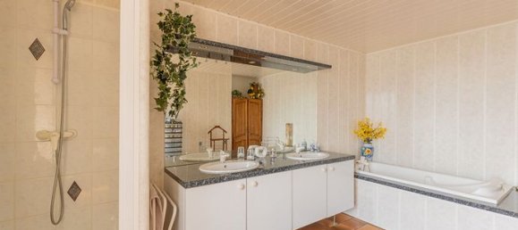 3 bedrooms Castles in Chambley-Bussieres, France No. 315408 5