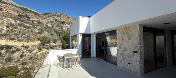 238m² villa à vendre à Altea, Alicante, Valencian Community, Spain № 365831 18