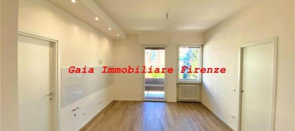 2 rooms Apartment in Florence, Italy No. 181812 5