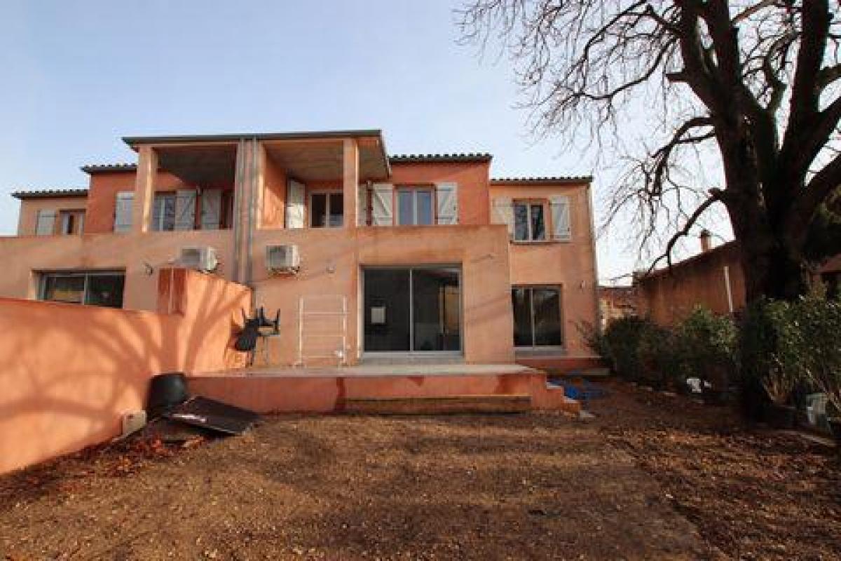 4 bedrooms House in Paulhan, France No. 29709