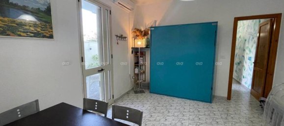 Apartamento de 4 habitaciónes en Gallipoli, Italy No. 28166 8