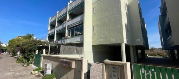 Apartamento de 4 habitaciónes en Gallipoli, Italy No. 28166 2