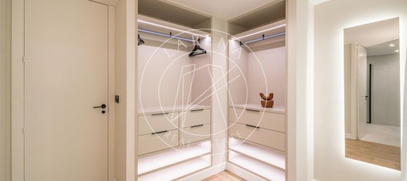 Apartamento de 2 dormitorios en Madrid, Spain No. 127409 14