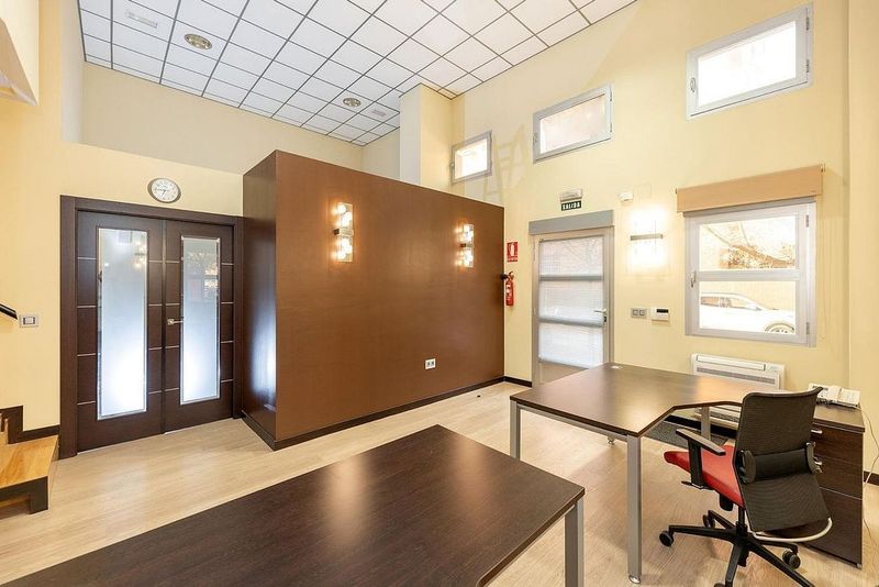 Imóvel comercial em Granada, Spain 86 m² N.º 227781