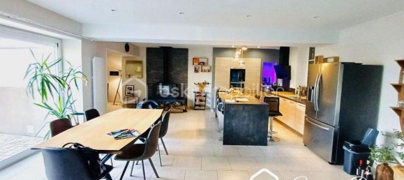 Дом с 5 спальнями в Санс, Франция № 207483 2