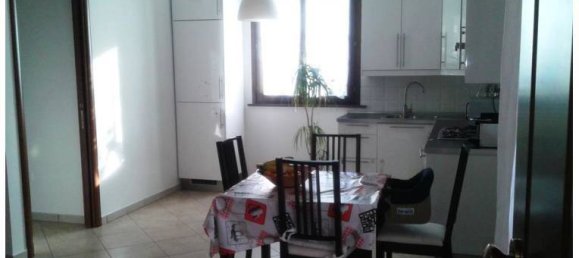 Apartamento de 2 dormitorios en Bientina, Italy No. 252958 4