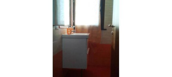 Apartamento de 2 dormitorios en Bientina, Italy No. 252958 3