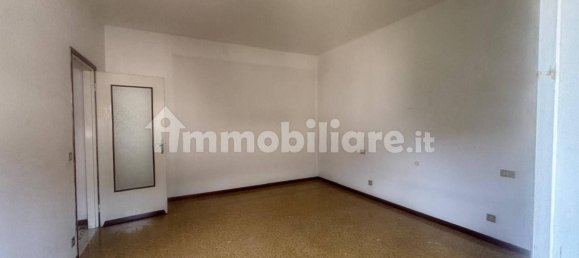 2 bedrooms Apartment in Brescia, Italy No. 287850 6