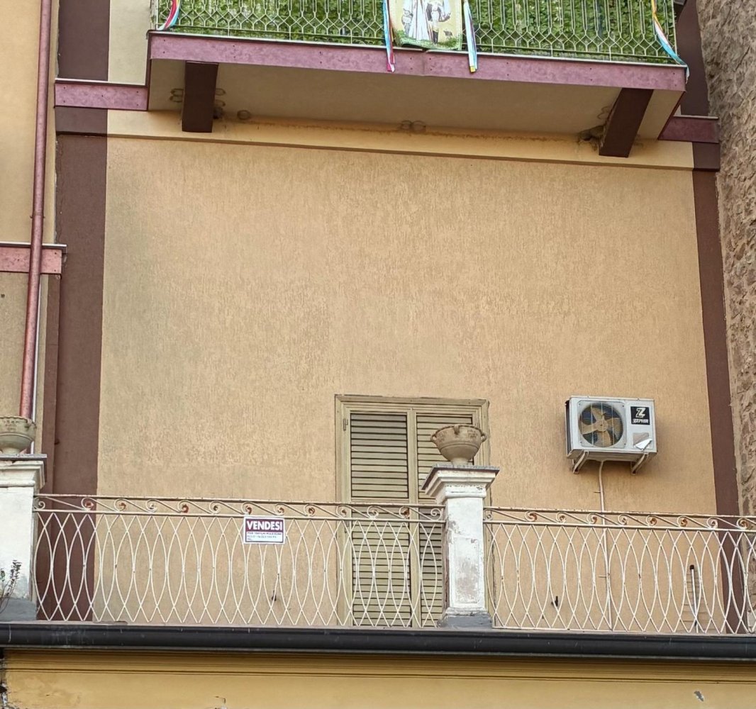 3 chambres Appartement à Butera, Italy No. 354987