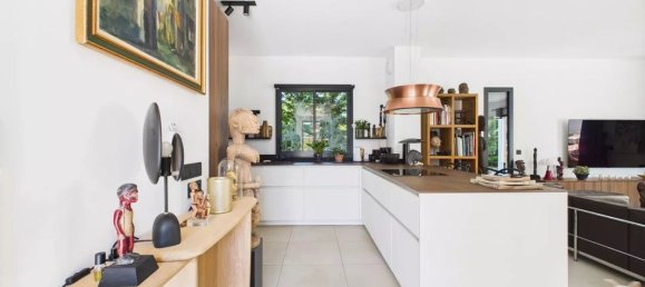 3 Schlafzimmer Haus in Aix-en-Provence, France, Nr. 342423 5