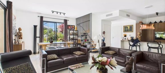 3 Schlafzimmer Haus in Aix-en-Provence, France, Nr. 342423 9