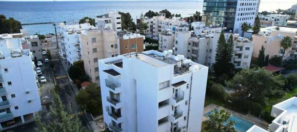 Квартира с 4 спальнями в Гермасойя, Кипр № 20174 3