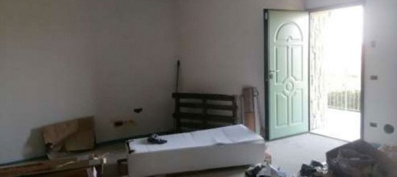 3 rooms Apartment in Malnate, Italy No. 111541 21