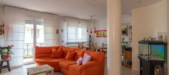4-Zimmer Wohnung in Cattolica, Italy, Nr. 275398 3