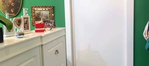 2-salle Appartement à Milan, Italy No. 245608 4