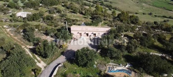 5 غرف نوم منزل في Noto, Italy رقم 190424 22