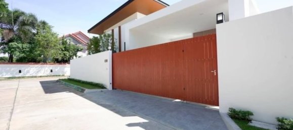 3 bedrooms Villa in Pattaya, Thailand No. 19222 3