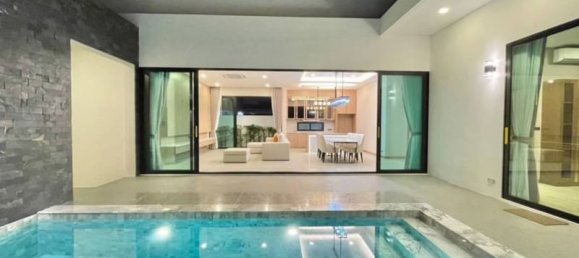 3 bedrooms Villa in Pattaya, Thailand No. 19222 5