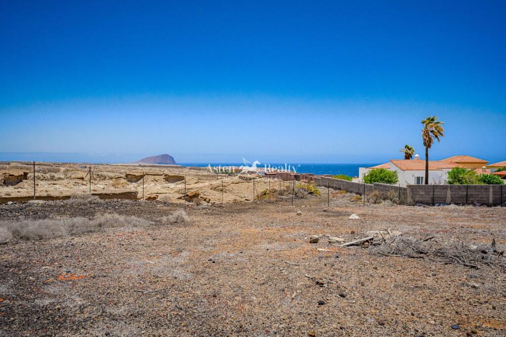 Земельный участок 1288м² в Сан-Мигель-де-Абона, Испания № 162740