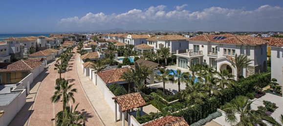 6 غرف نوم فيلا في Larnaca, Cyprus رقم 12491 2