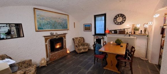 5 rooms Apartment in Bisuschio, Italy No. 47020 43