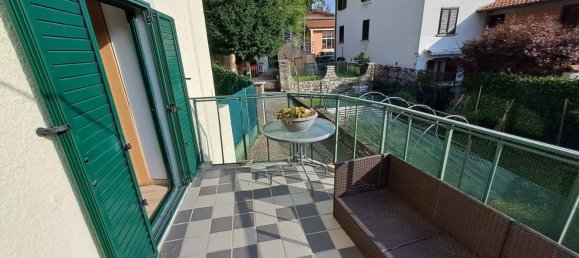 5 rooms Apartment in Bisuschio, Italy No. 47020 20