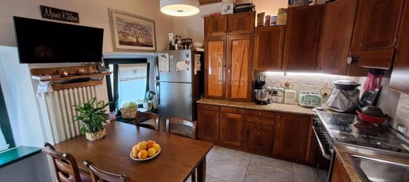 5 rooms Apartment in Bisuschio, Italy No. 47020 10