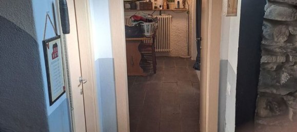 5 rooms Apartment in Bisuschio, Italy No. 47020 5