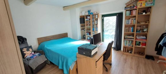 5 rooms Apartment in Bisuschio, Italy No. 47020 23