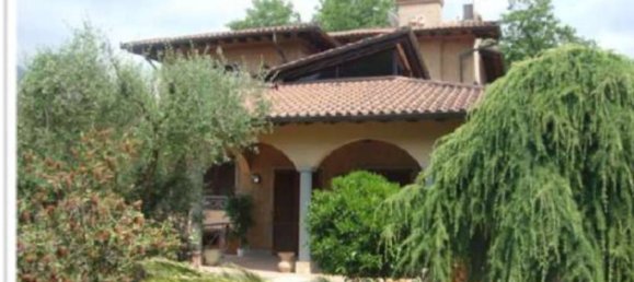 Villa de 7 habitaciónes en Massa, Italy No. 261553 2