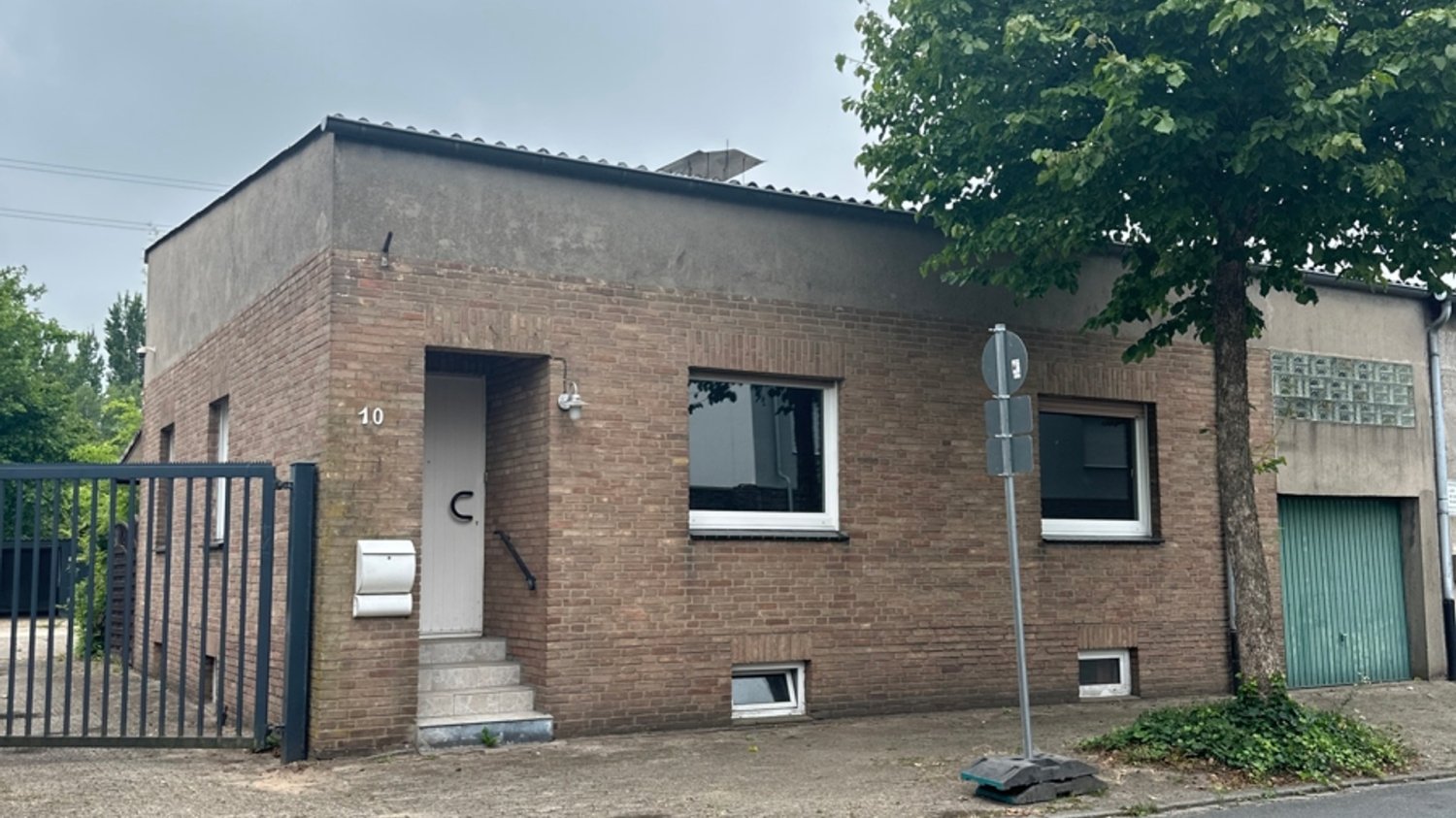 Casa de 2 habitaciónes en Kleve, Germany No. 231089