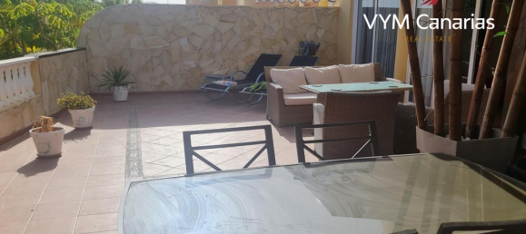 3 bedrooms Townhouse in Callao Salvaje, Spain No. 16074 8