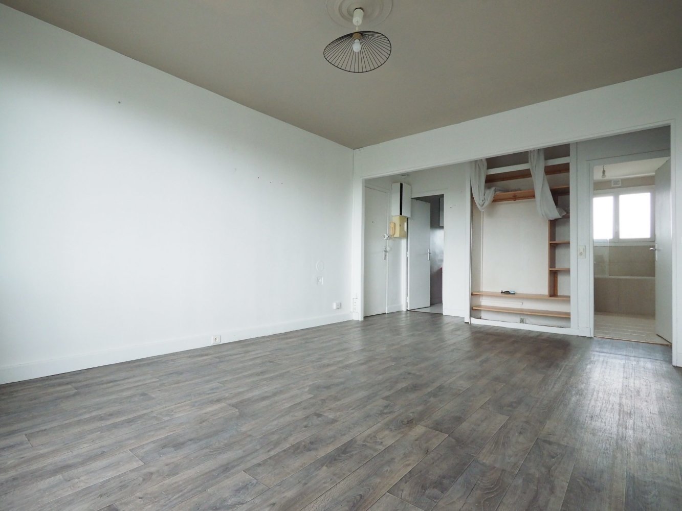 2 chambres Appartement à Bois-d'Arcy, France No. 176217