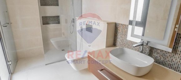 6 bedrooms Villa in Yas Island, UAE No. 27018 27