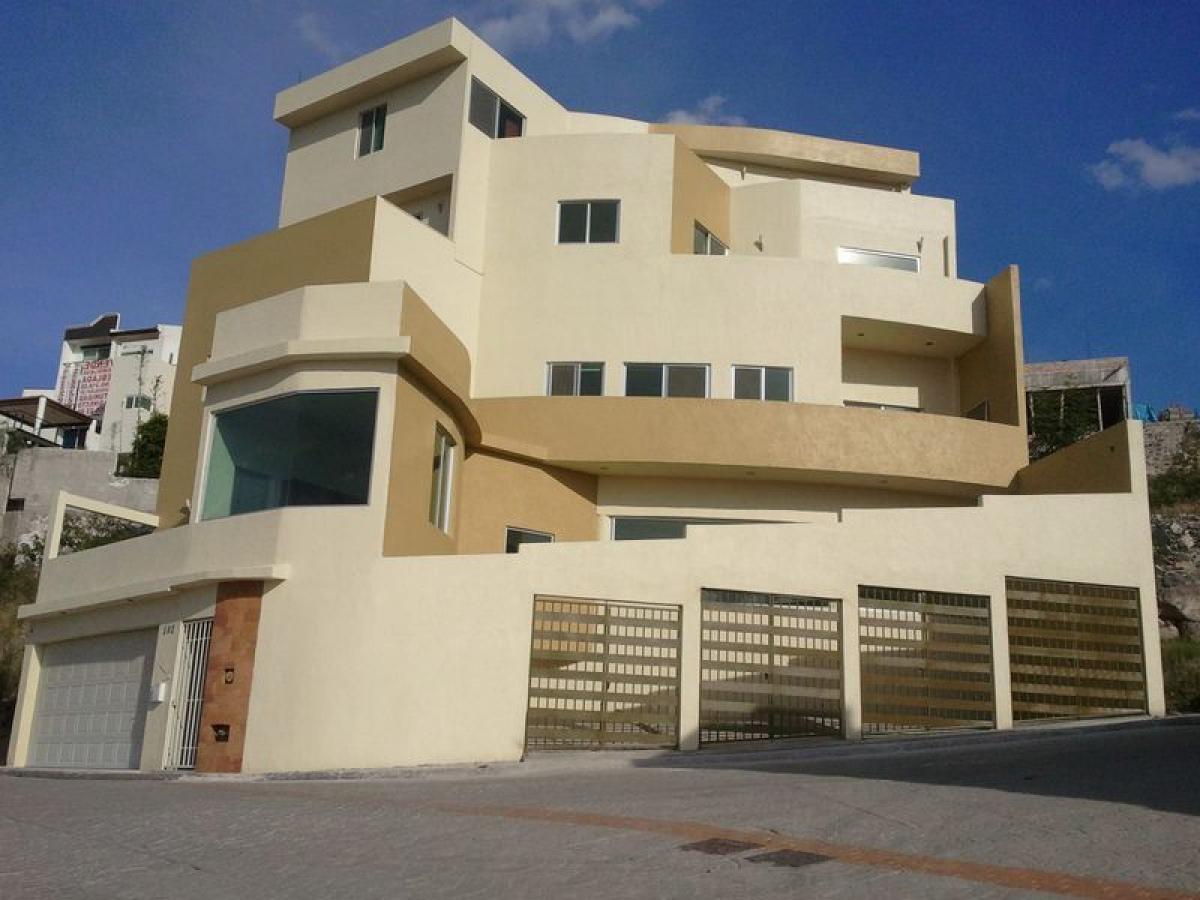 Bâtiment à Queretaro, Mexico 300m² No. 202103