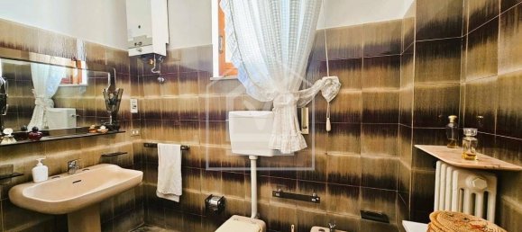 2 bedrooms Apartment in Andria, Italy No. 272308 8