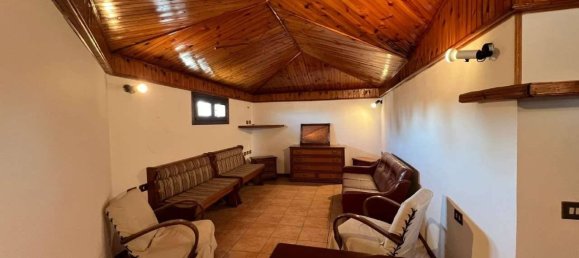 Dúplex de 3 dormitorios en Albinea, Italy No. 92743 20