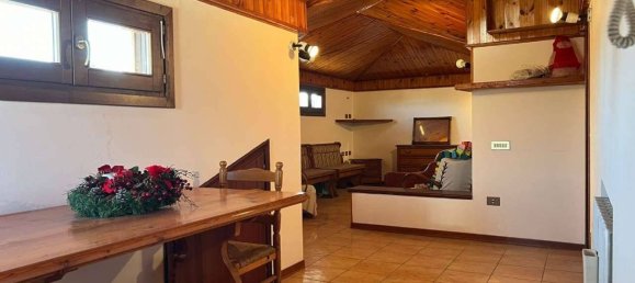 Dúplex de 3 dormitorios en Albinea, Italy No. 92743 19