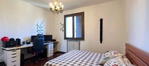 Dúplex de 3 dormitorios en Albinea, Italy No. 92743 13