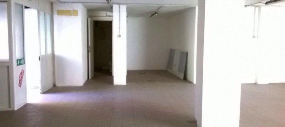 مرآب في Pontedassio, Italy 140متر مربع رقم 165500 5