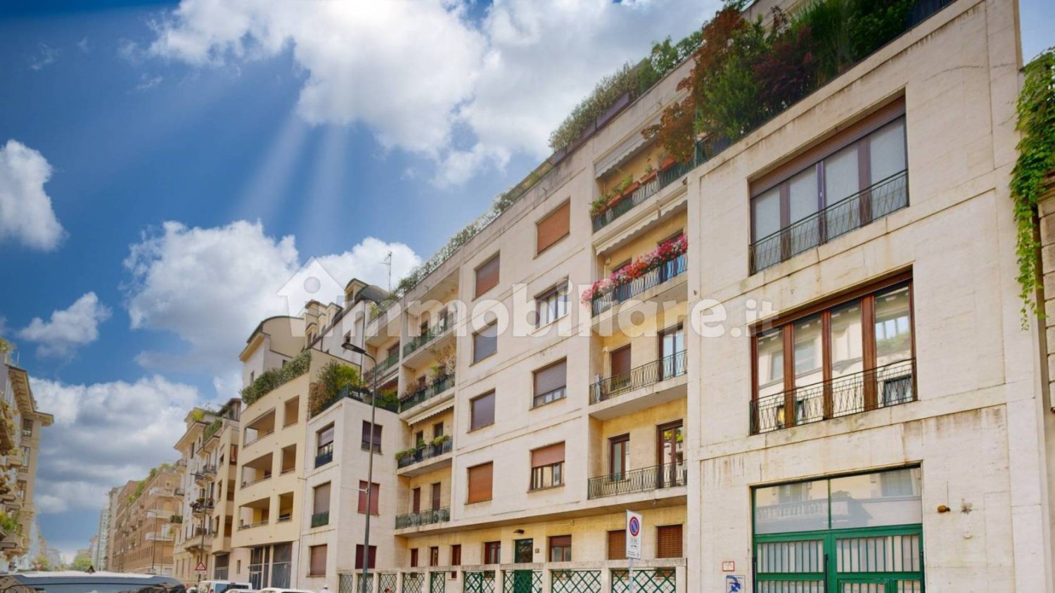 1 bedroom Apartment in Milan, Italy No. 327559